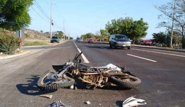 Fallece motociclista arrollado por un tráiler en la México-Acapulco