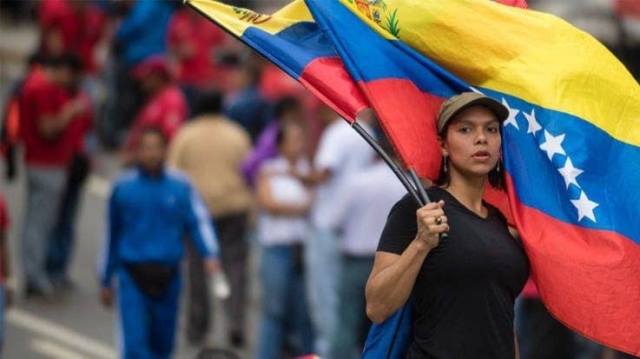 México evalúa endurecer normas de entrada a venezolanos.
