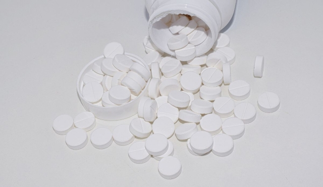 ¿Cuáles son los signos de una sobredosis por fentanilo y cómo responder rápidamente?