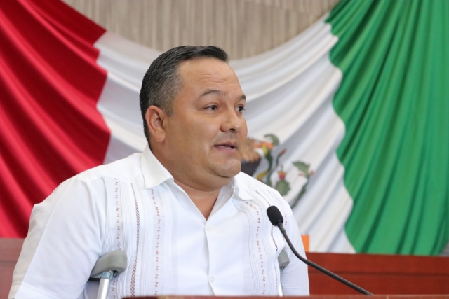 Renuncia diputado Alberto Sánchez Ortega al GPPRI en el Congreso local