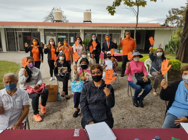 Conmemoran el &#039;Día Naranja&#039; en Cuernavaca; empoderan a la mujer con servicios gratuitos