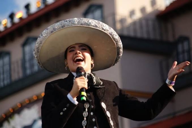 Camila Fernández cantará el Himno Nacional en pelea de Canelo Álvarez