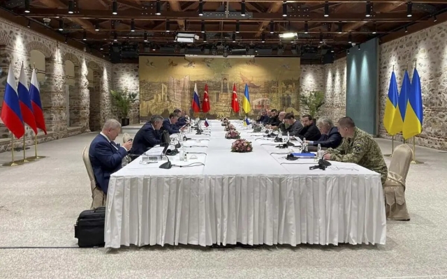 Rusia y Ucrania reanudan las negociaciones en Turquía con la presencia de Abramovich