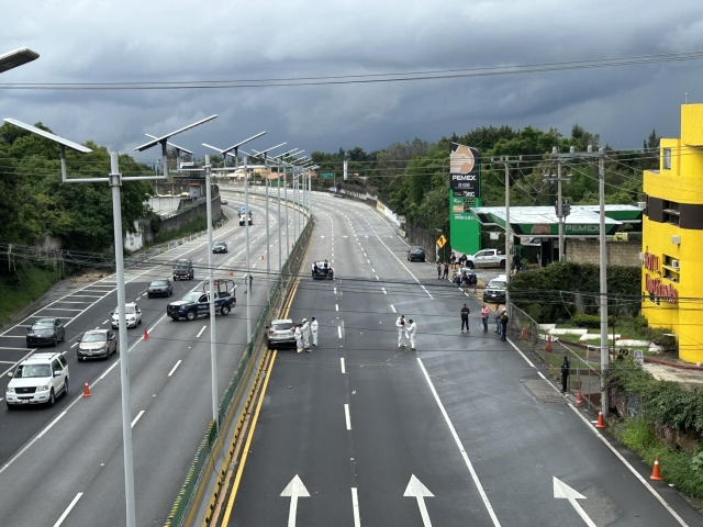 Asesinan a policía tras persecución en autopista México-Cuernavaca