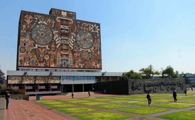 Seis estudiantes logran puntaje perfecto en examen de ingreso a la UNAM