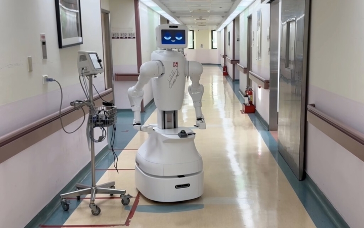 Kawasaki y Foxconn prueban robots enfermeros en Taiwán y preparan su expansión global