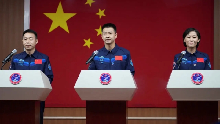 China prevé lanzar este domingo al espacio la nave tripulada Shenzhou-14