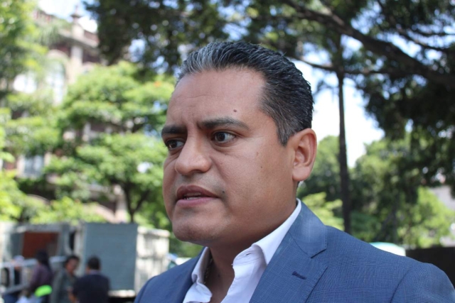 Saúl Chavelas, secretario de Administración.