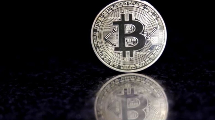 Bitcoin alcanza los 68 mil dólares y vuelve a romper récord