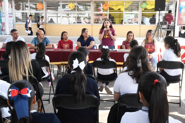 Cuautla promueve educación menstrual con talleres escolares