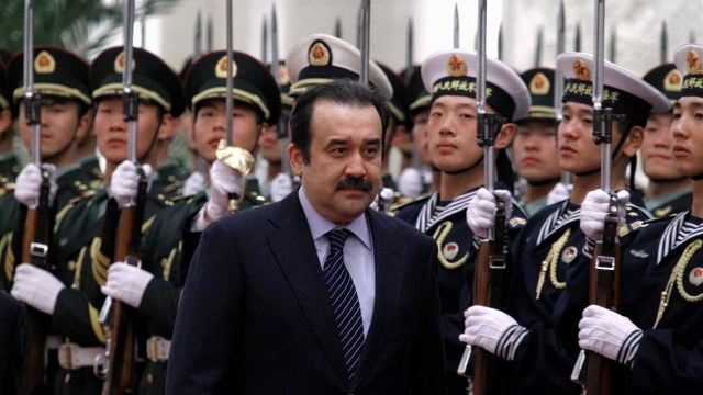 Detienen a exjefe de seguridad nacional de Kazajistán.