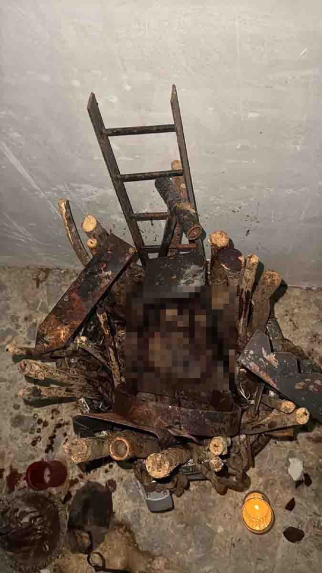 Cráneos humanos y restos de sangre fueron hallados en un cuarto de la vivienda ubicada en la calle Nueva Rusia de la colonia Lomas de Cortés, en Cuernavaca.  