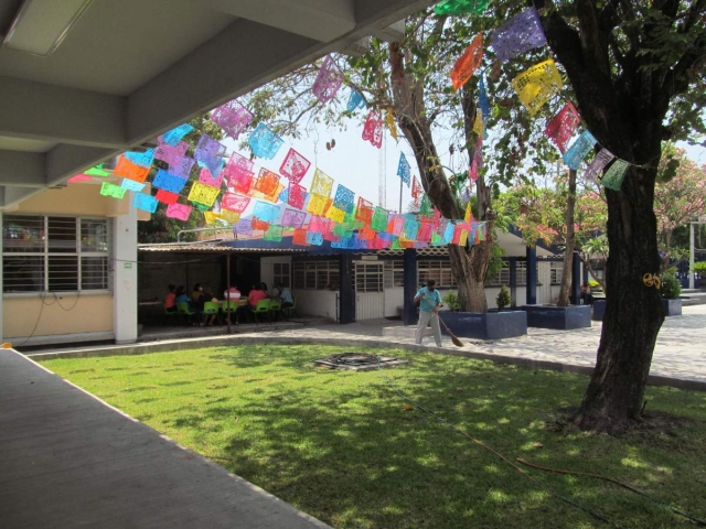 Este miércoles comenzarán los festejos por el 80 aniversario de la Secundaria “Benito Juárez” de Jojutla, a los que se ha convocado a toda la comunidad escolar a participar.