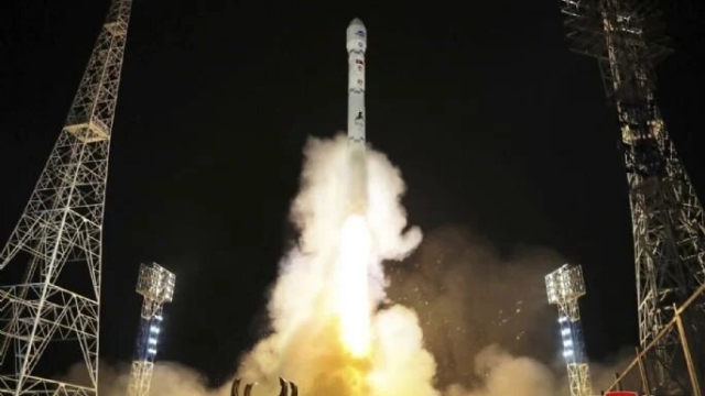 Norcorea planea desplegar segundo satélite espía, informa ejército de Seúl