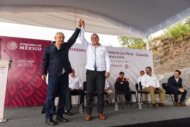 Inauguran Andrés Manuel López Obrador y Cuauhtémoc Blanco la modernización de la carretera La Pera-Cuautla