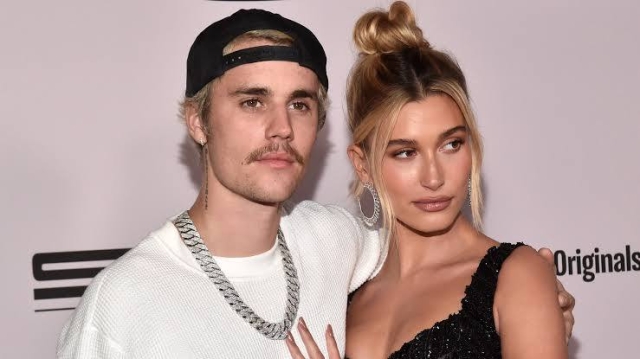 Hailey Bieber comparte la primera foto de su hijo Jack Blues