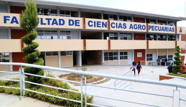 Roban en Facultad de Ciencias Agropecuarias de la UAEM