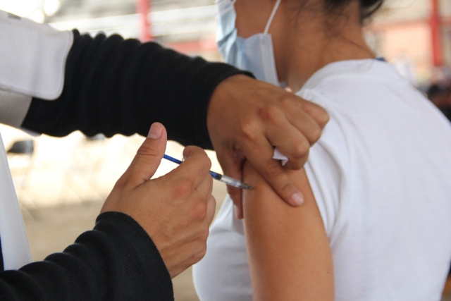 Aplicarán vacunas a adolescentes de 12 a 17 años en Cuautla