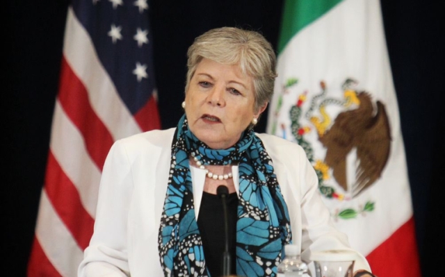México hace todo contra el fentanilo, dice Bárcena a Estados Unidos