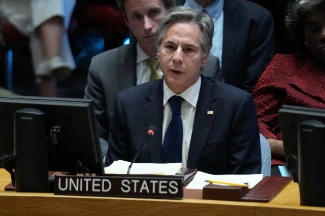 El secretario de Estado de los Estados Unidos, Antony Blinken, habla durante una reunión del Consejo de Seguridad en la sede de las Naciones Unidas, el martes 24 de octubre de 2023