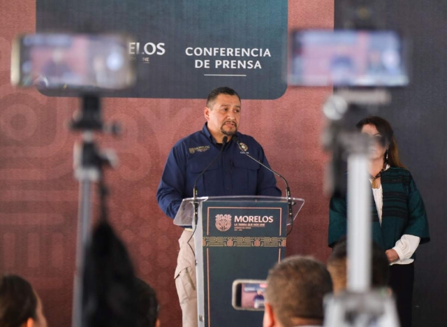 Ubaldo González, coordinador de PC, participó en la conferencia de prensa de ayer de la gobernadora Margarita González Saravia en Xoxocotla.