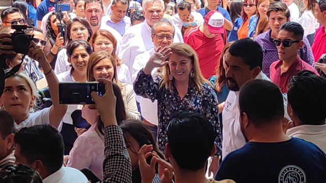 Acude gobernadora electa Margarita González a la UAEM