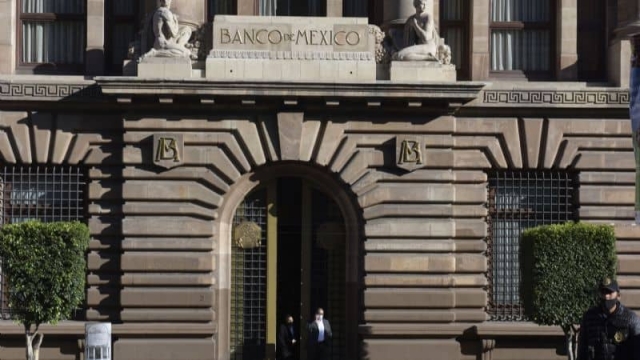 Hacienda pedirá a Banxico que deuda se pague con el FMI.