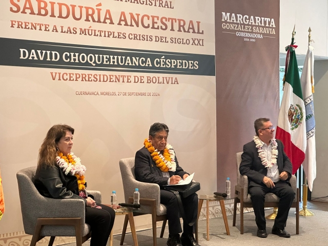 Da la bienvenida González Saravia al vicepresidente de Bolivia, David Choquehuanca