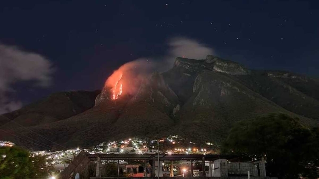 Se registra incendio en Cerro de la Silla, Nuevo León