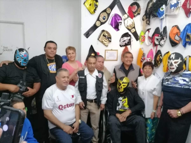 De manteles largos estuvo el Sindicato Nacional de Luchadores y Réferis Sección 4 Cuernavaca con el corte del listón de su nuevo espacio.