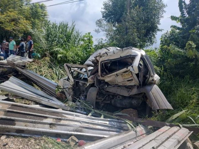 Informa CEPCM sobre accidente de vehículo torton en carretera federal México-Cuautla