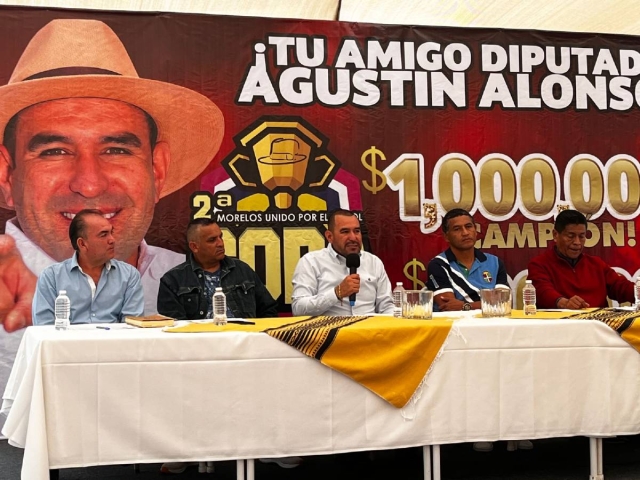 Ayer en el municipio de Yautepec el diputado Agustín Alonso encabezó el evento acompañado del comité organizador para realizar el sorteo y saber los días y sedes de los 