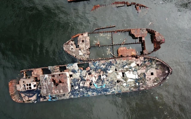 Alertan sobre &#039;inminente desastre ambiental&#039; en Brasil por cementerio de barcos