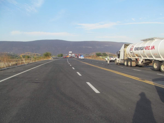 La autopista que conecta con Puebla ha sido una fuente constante de conflictos. 