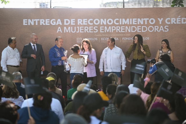 Respalda Margarita González Saravia proyectos de economía social emprendidos por mujeres