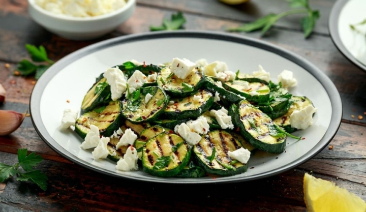 Receta sencilla de calabacitas a la plancha: rápida, saludable y deliciosa