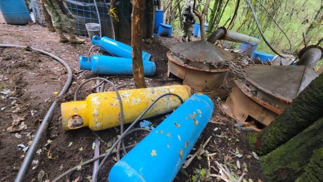 Parte de los objetos y sustancias que fueron incautados.