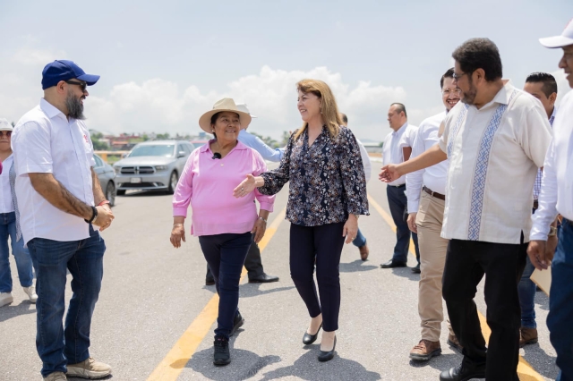 Alcaldesa de Temixco y gobernadora electa, Margarita González, se reúnen para concretar proyectos de vivienda