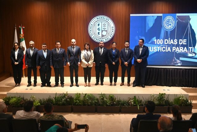 Asiste gobernadora Margarita González Saravia a informe de primeros 100 días de gestión del fiscal general estatal