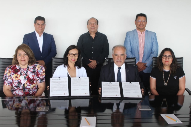 Firman IMSS Morelos y UAEM convenios para disminuir adeudo ante el Seguro Social