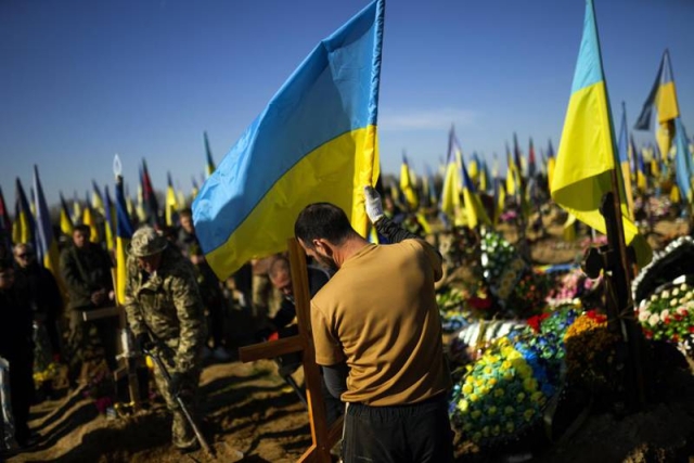 Unión Europea aprueba plan de 486 mdd para entrenar a miles de soldados ucranianos