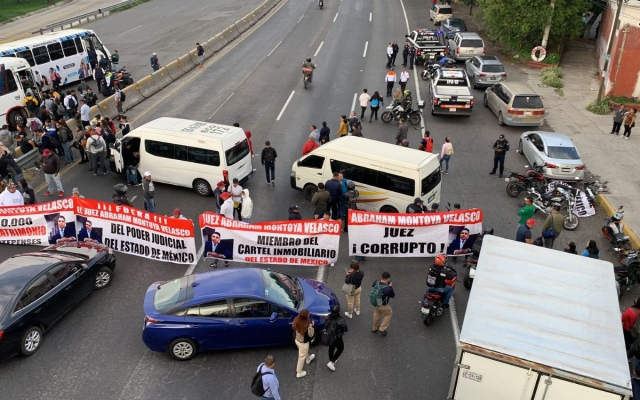 Bloqueo en carretera México-Pachuca por manifestación