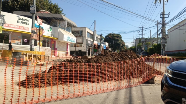 Cierre en tramo de avenida Domingo Diez, por obras de rehabilitación de red hidráulica