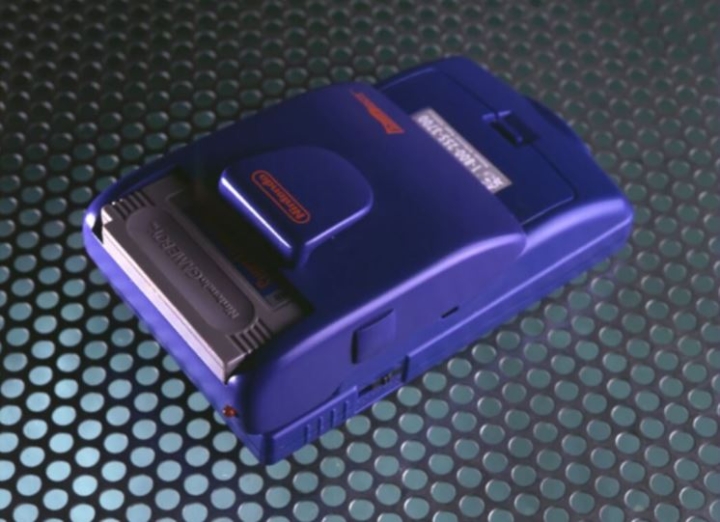 Este accesorio del Game Boy Color permitía navegar por internet: pero Nintendo lo canceló