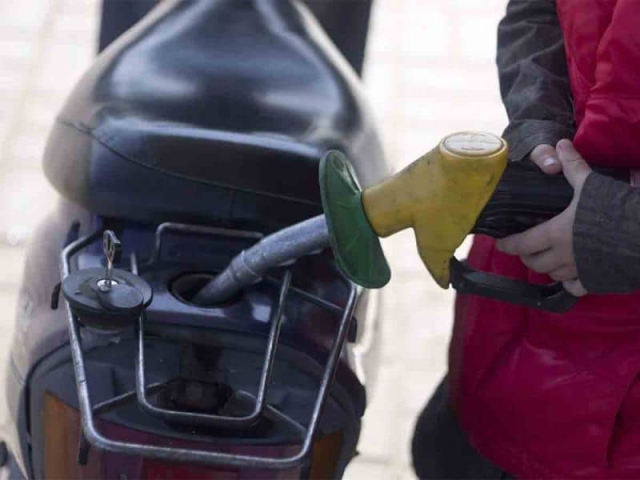 Aumentan estímulos fiscales para gasolina.