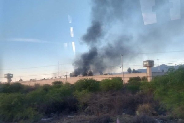 Reportan incendio en penal de La Pila en San Luis Potosí