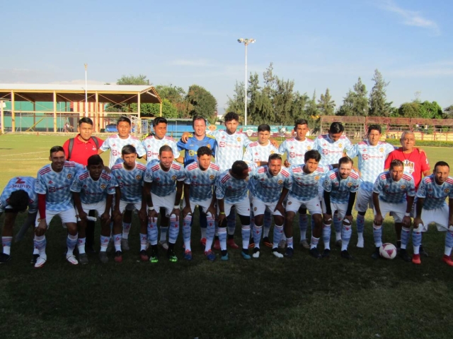 Selección Yautepec metió el gol del pase al minuto 82; la unidad deportiva San Carlos registró una aceptable entrada, en la vuelta de los Octavos de Final.
