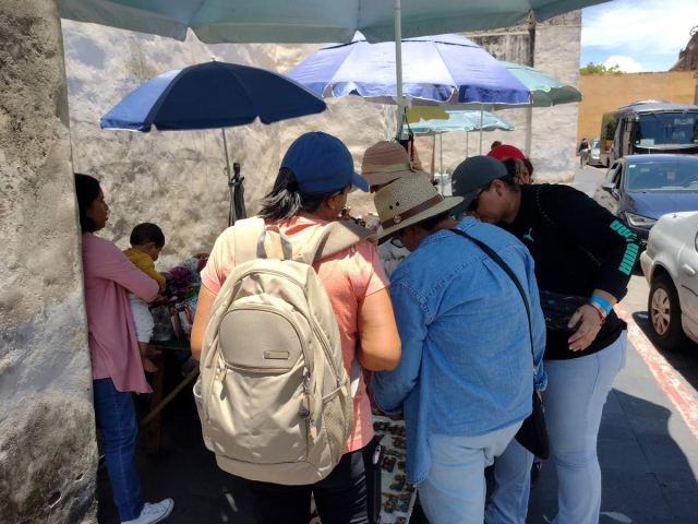 El Ayuntamiento de Cuernavaca confirmó que continuarán los operativos contra el comercio informal en el centro histórico. 