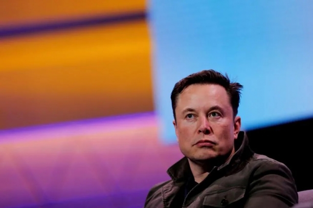 Elon Musk no quería que el Tesla Model Y tuviera volante, así que los ingenieros desarrollaron el coche a sus espaldas