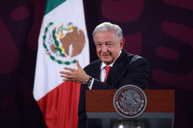 López Obrador niega que busque expropiar terrenos de Vulcan